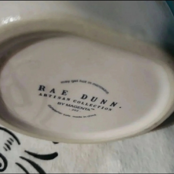 Rae dunn Easter Mug - Picture 3 of 3